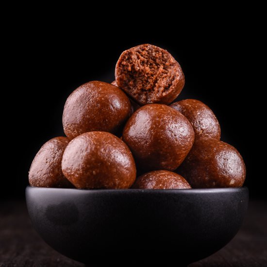 Choc PB Cookie Dough Bliss Balls