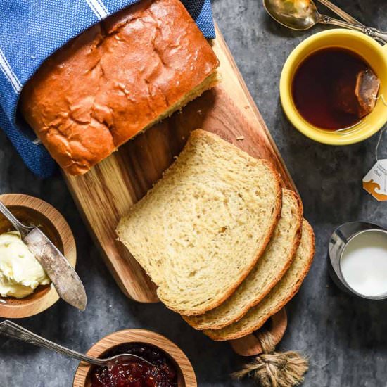 Homemade Amish White Bread