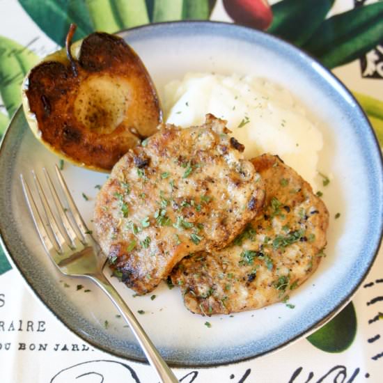 Pork Chops with Pan-Fried Apples
