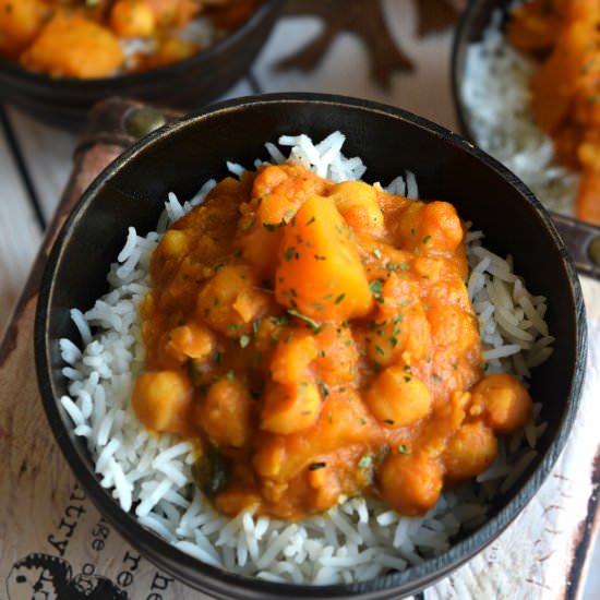 Chickpea Butternut Squash ThaiCurry