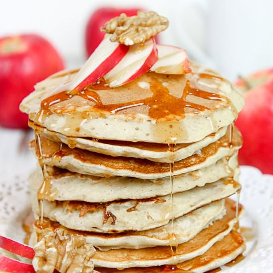 Apple Pie Greek Yogurt Pancakes