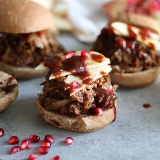 Apple Cider Pulled Pork Sliders