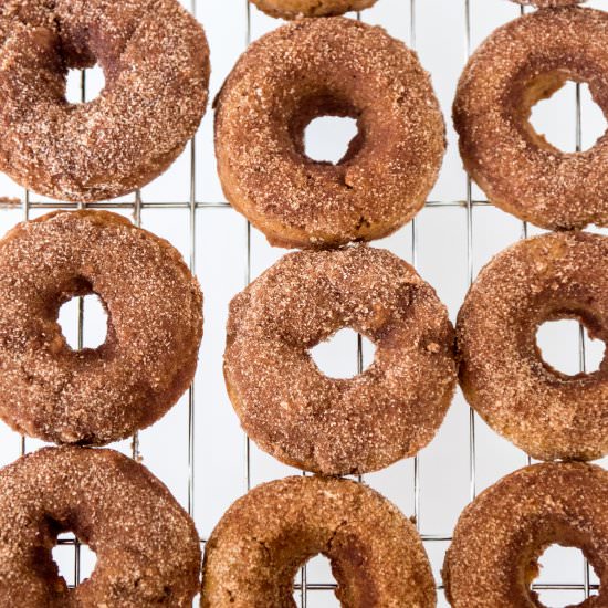 Pumpkin Spice Donuts