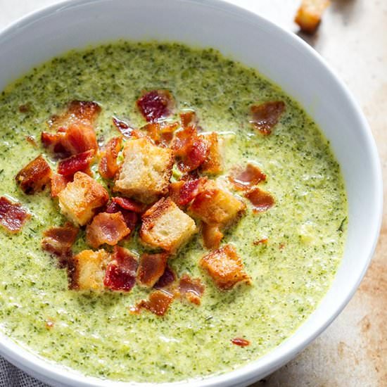 Cheesy Broccoli Soup