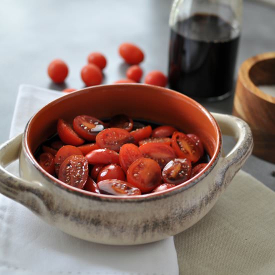 Balsamic Marinated Tomatoes