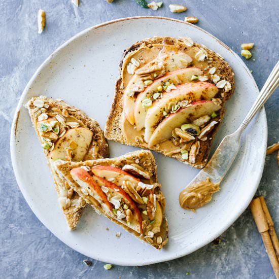 Apple Cinnamon Peanut Butter Toast