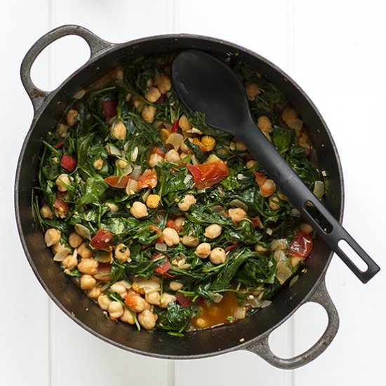 Greek chickpeas with spinach