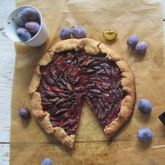 Plum galette