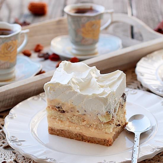 No Bake Cream Cake