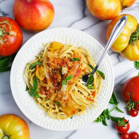 Heirloom Tomato Spaghetti