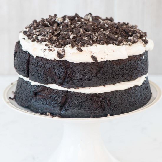 Cookies ‘n Cream Oreo Cake