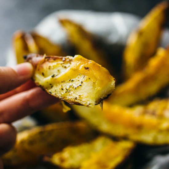 Baked cheddar potato wedges