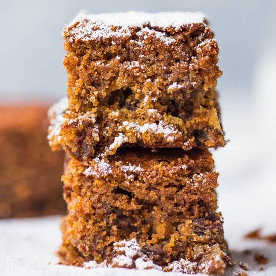 Raisin Walnut Cake