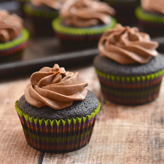 Chocolate Cupcakes Mocha Frosting