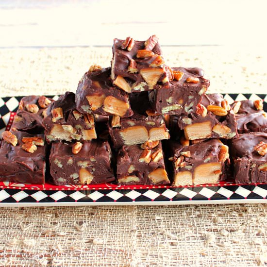 Turtle Fudge with Pecans