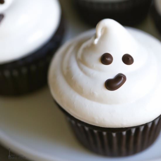 Easy Ghost Cupcakes