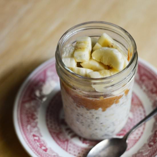 Basic Overnight Oats w/ Chia Seeds