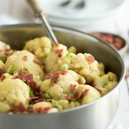 Loaded Cauliflower Mac and Cheese