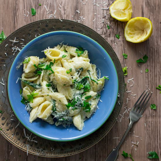 Lemon Garlic Sour Cream Pasta