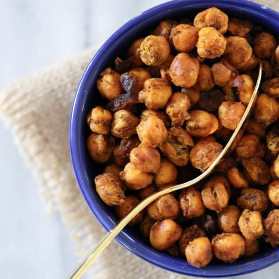 Turmeric Roasted Chickpeas