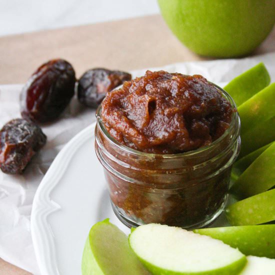2 Ingredient Paleo Caramel Sauce