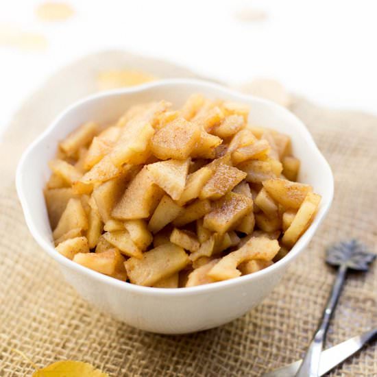 Quick and Easy Applesauce