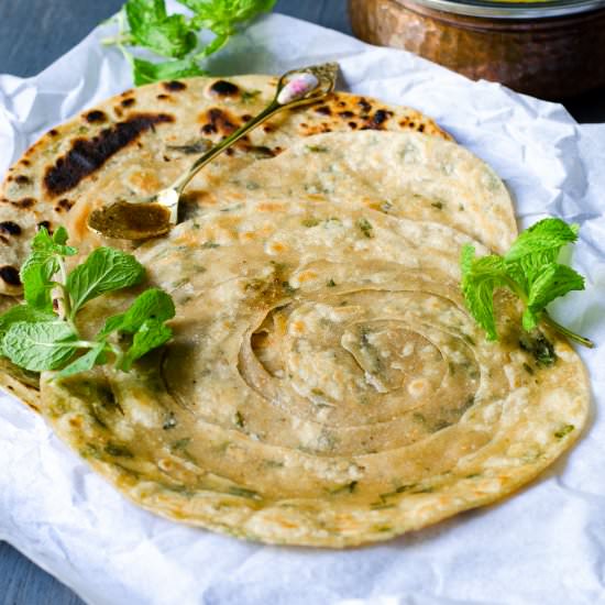 Pudina Lachcha Paratha