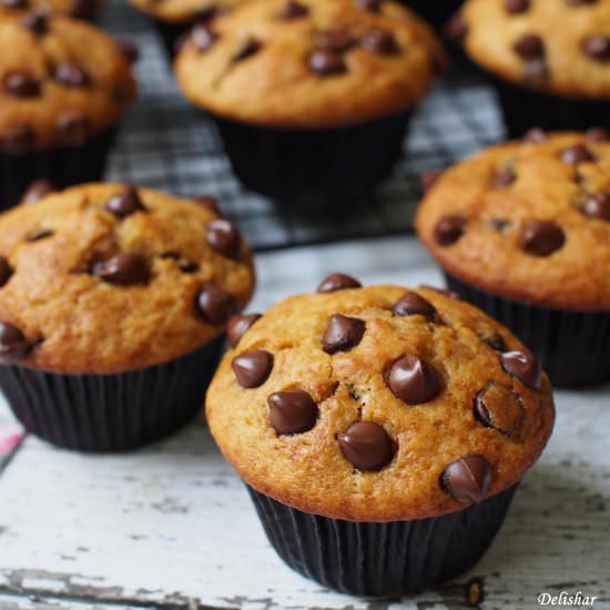 Easy Chocolate Chips Muffins