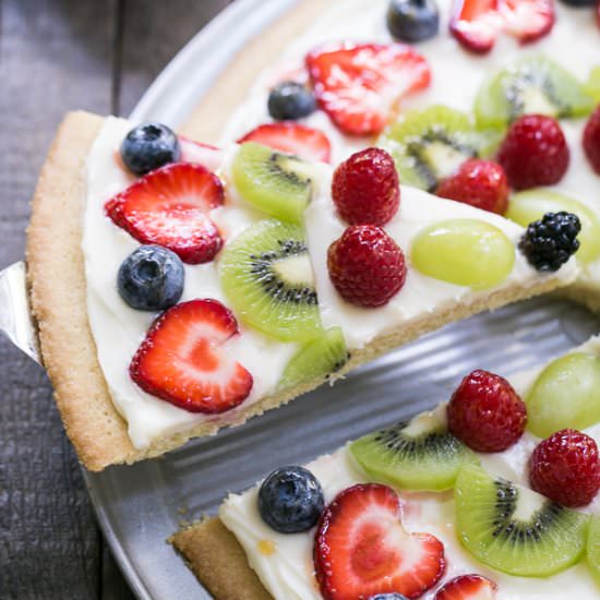 Fresh Fruit Pizza
