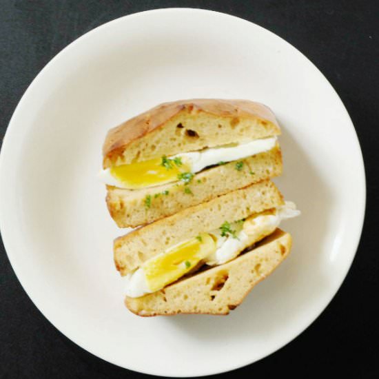 Six Ingredient Keto Garlic Bread