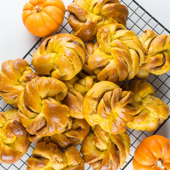 Pumpkin Cinnamon Knots
