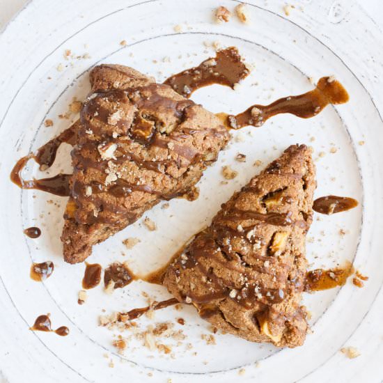 Vegan Apple Cinnamon Scones