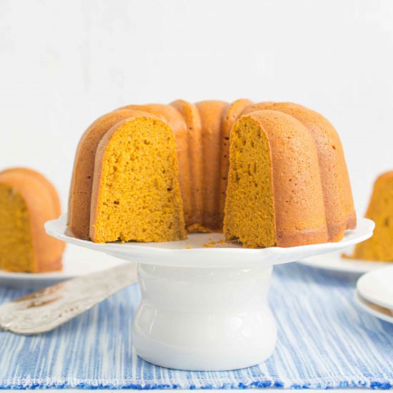 Moist Pumpkin Bundt Cake