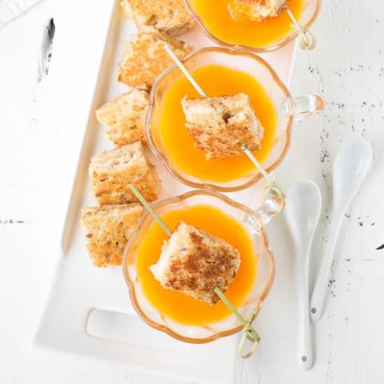 5-Ingredient Butternut Squash Soup