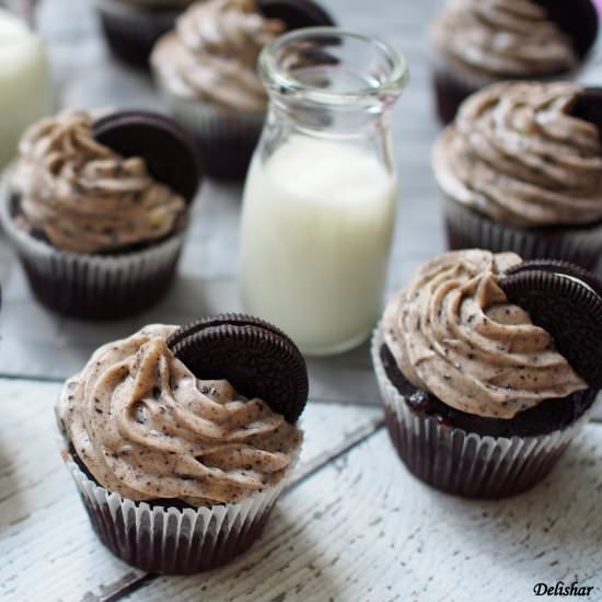 Cookies and Cream Cupcakes