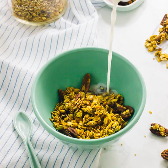 Healthy Pumpkin Spice Granola