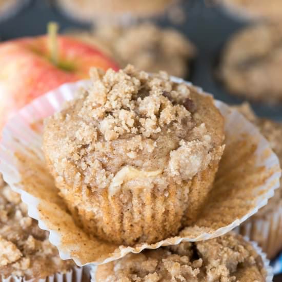 Crumb Apple Muffins
