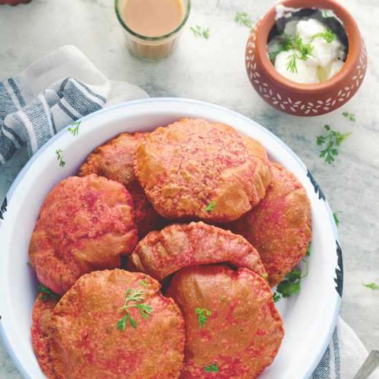 Beetroot Chana Dal Poori