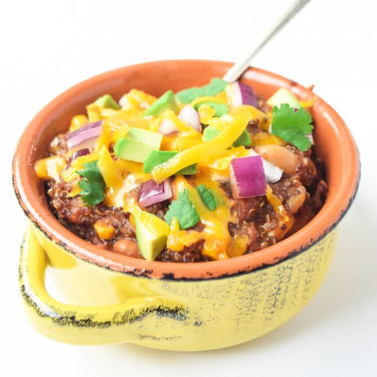 Slow Cooker Quinoa & Bean Chili