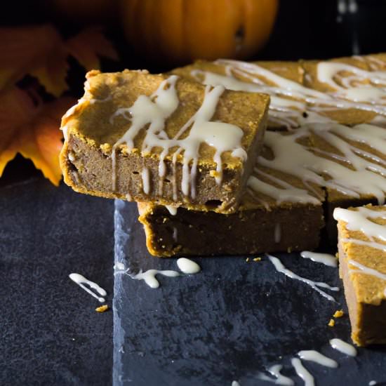 Pumpkin Magic Cake