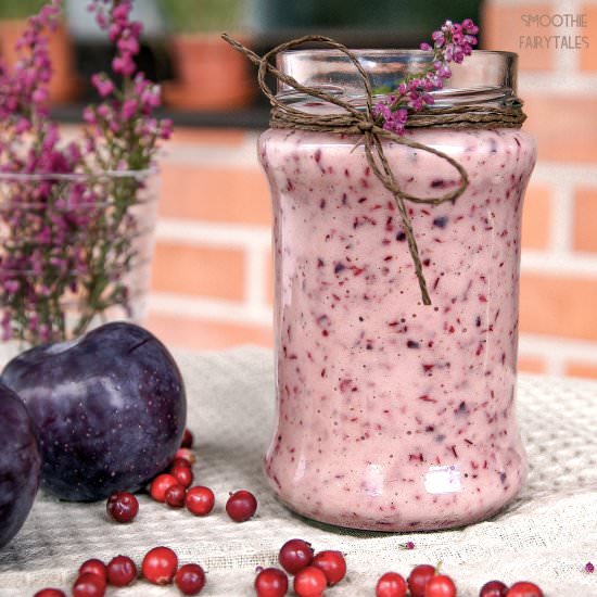 Lingonberry and Plum Smoothie