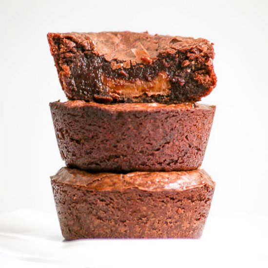 Gooey Candy Bar Brownie Cups