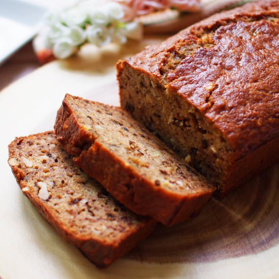 Banana Walnut Yoghurt Loaf