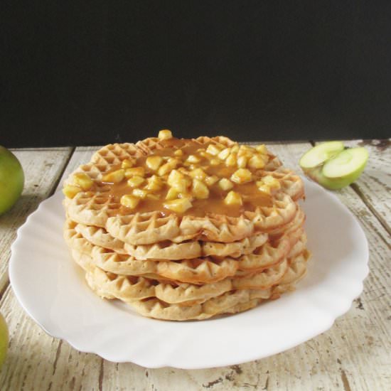 Apple Waffles with Cinnamon