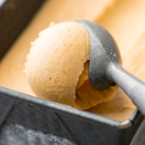 No Churn Pumpkin Pie Ice Cream