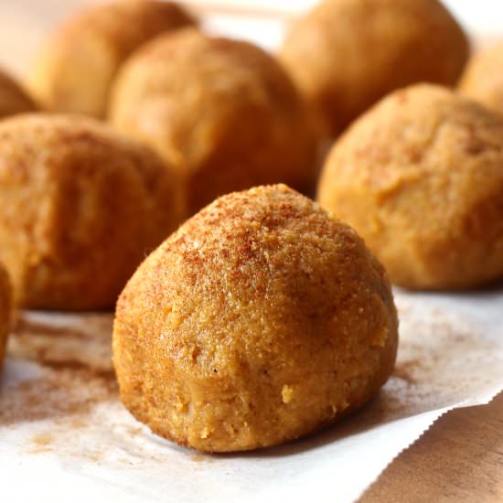 HCLF Vegan Pumpkin Spice Balls