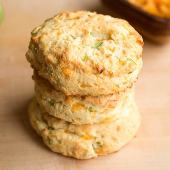 Homemade Cheddar-Jalapeno Biscuits