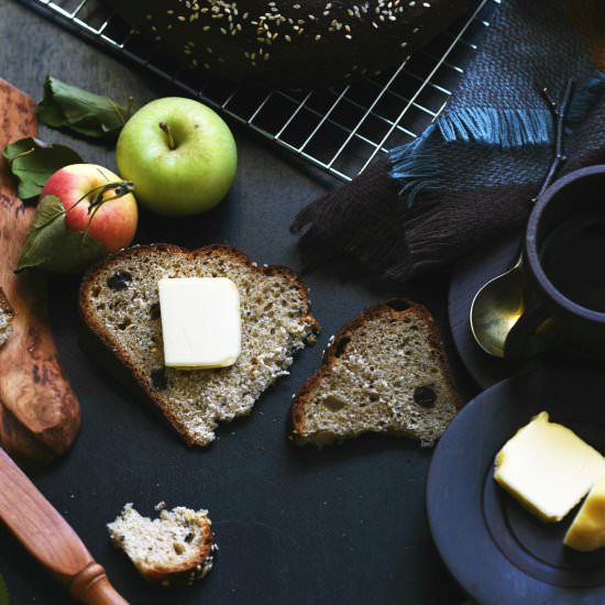 sephardic challah with whole spices