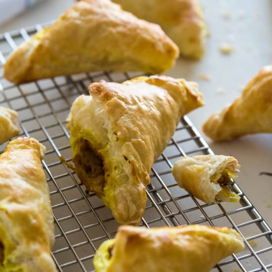 Thanksgiving Leftover Curry Puffs
