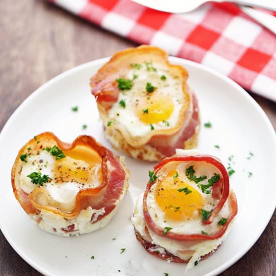 bacon & eggs breakfast cups